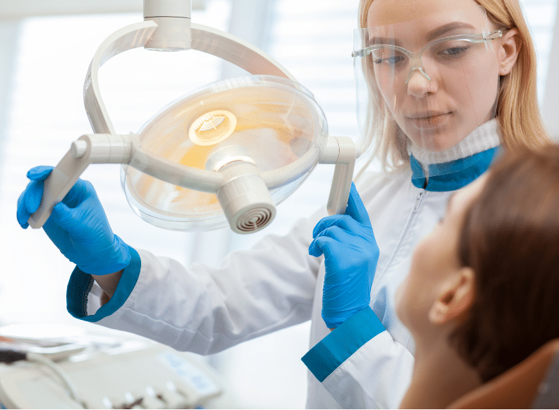 what to do when a dental emergency occurs